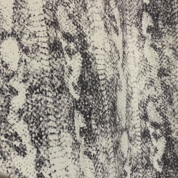 89th &  Madison Jeggings Stretch Pants Size L Animal Print White Gray - Picture 8 of 16